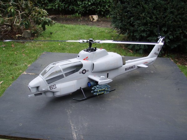 Bell AH-1 Cobra / 500er Mechanik/FBL - Flugfertig mit Sender -