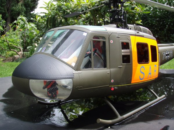 Bell UH 1D SAR / 500er Größe - flugbereit -